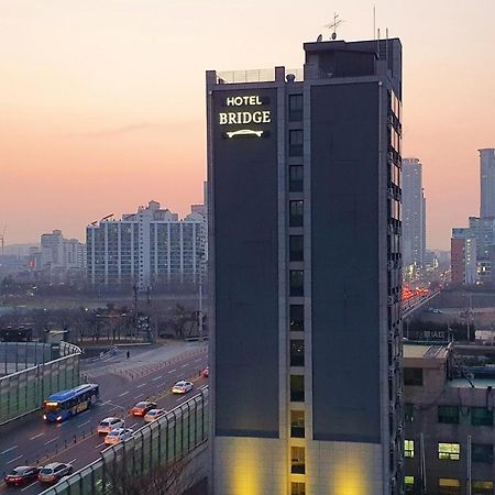 Hotel Bridge Seul Zewnętrze zdjęcie